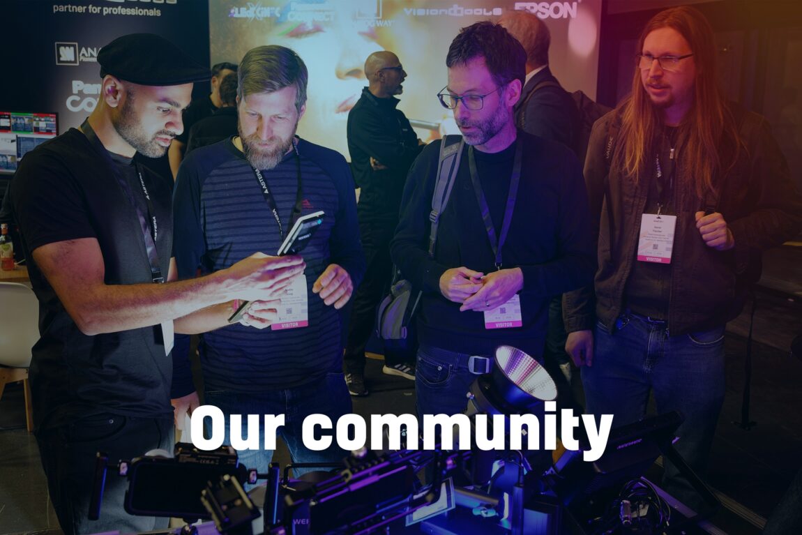 the Community exchanging their knowledge